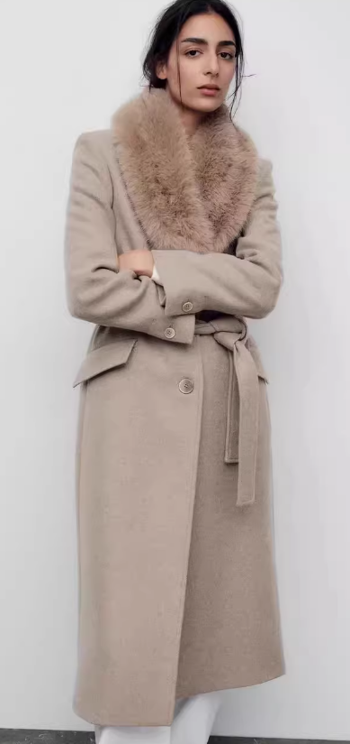 Woman Black/Beige Coat