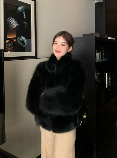 Fur coat for women